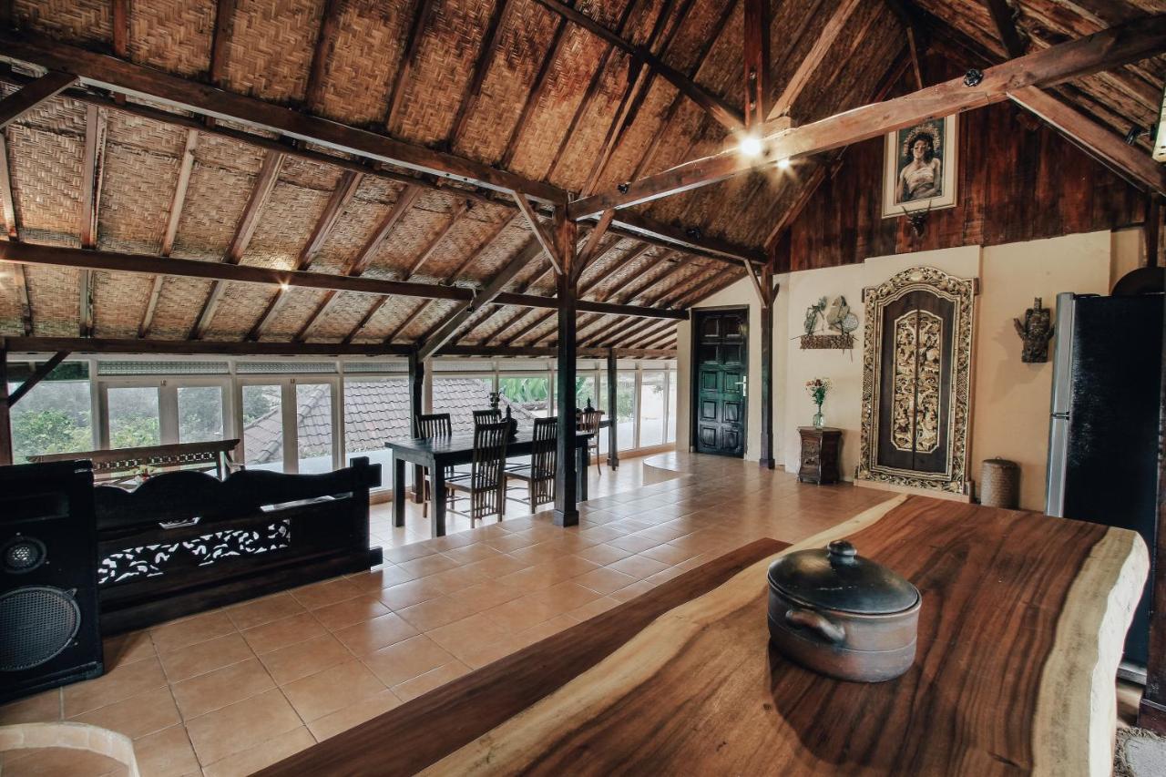 Tunjung Sari Villa Bedugul Redpartner Exteriör bild